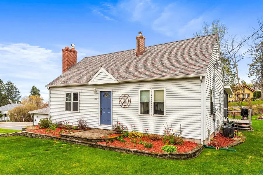 1815 Piedmont Ave, Duluth, MN 55811 - #2