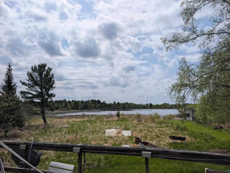 9086 Green Rd, Hibbing, MN 55746 - #2