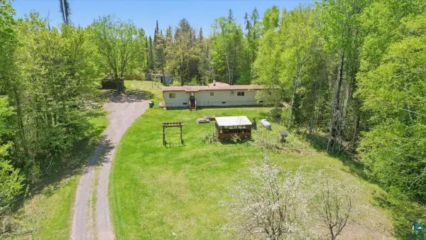 6086 E Clara Barton Rd, South Range, WI 54874