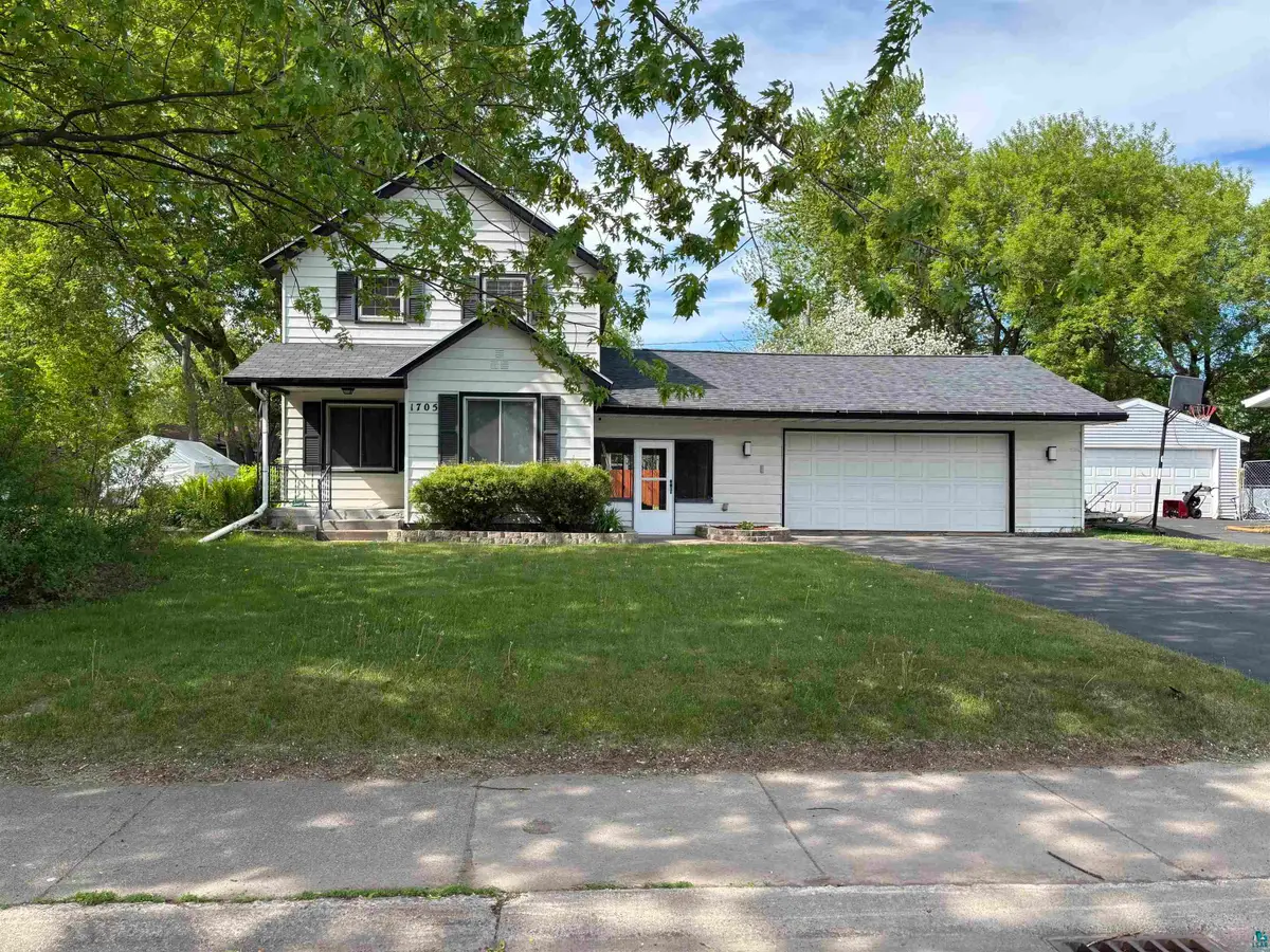 1705 Doddridge Ave, Cloquet, MN 55720 - #1