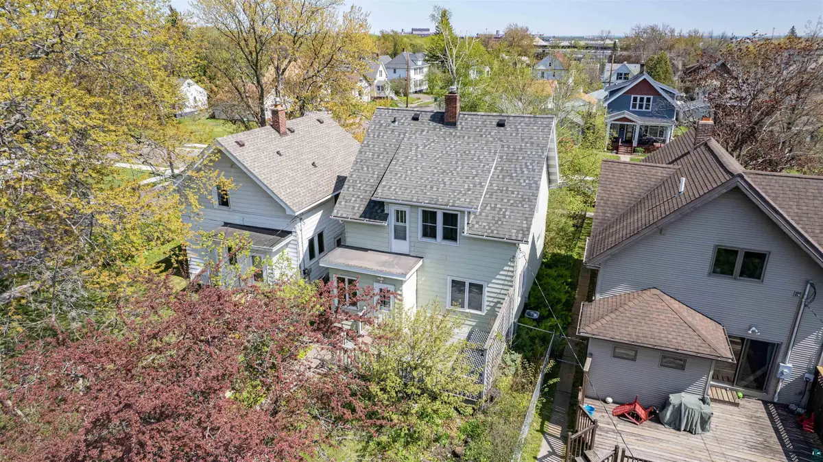 3803 W 4th St, Duluth, MN 55807 - #1