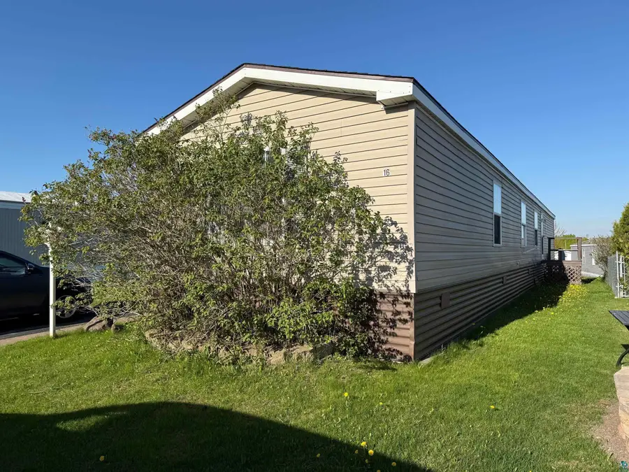 22 Elder Dr, Duluth, MN 55810 - #3