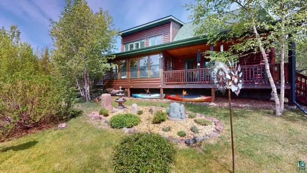 44 Lodge Ln, Lutsen, MN 55612