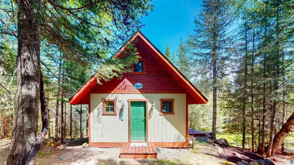 38 Christine Point Rd, Lutsen, MN 55612