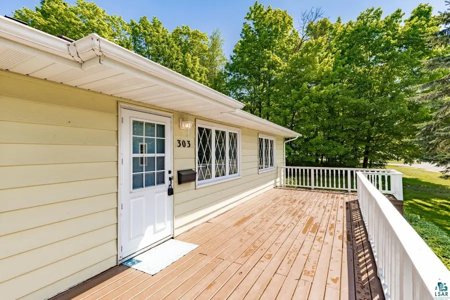 303 W Owatonna St, Duluth, MN 55803 - #3