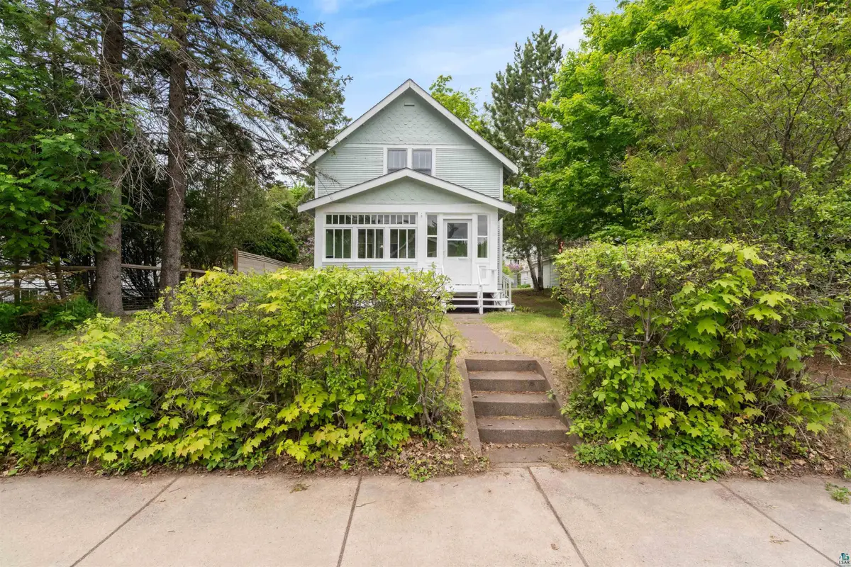 1515 N 8th Ave E, Duluth, MN 55805 - #1