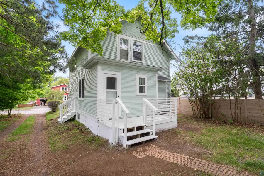 1515 N 8th Ave E, Duluth, MN 55805 - #2