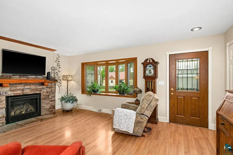 1724 Warren Ave, Duluth, MN 55811 - #3