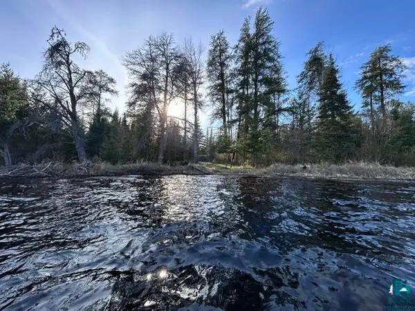 TBD Moonlit Island, Makinen, MN 55763