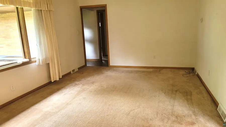 4428 Pitt St, Duluth, MN 55804 - #2