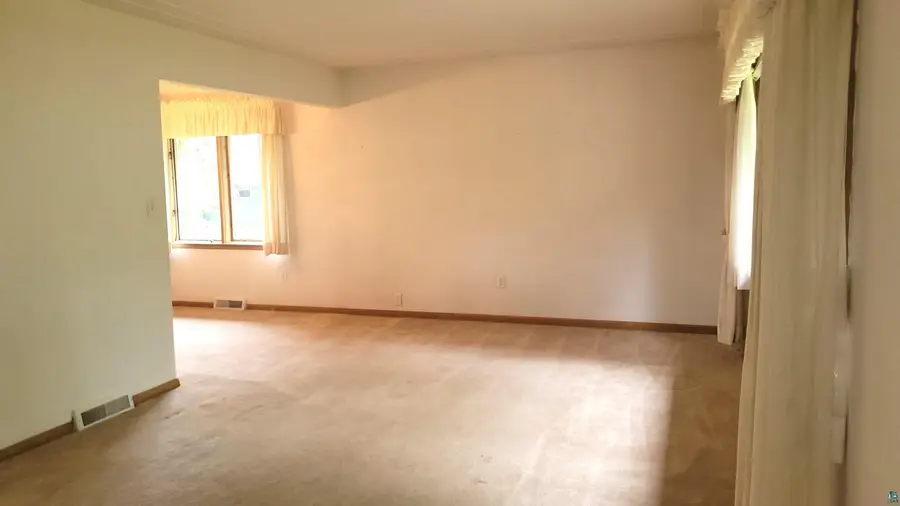 4428 Pitt St, Duluth, MN 55804 - #3