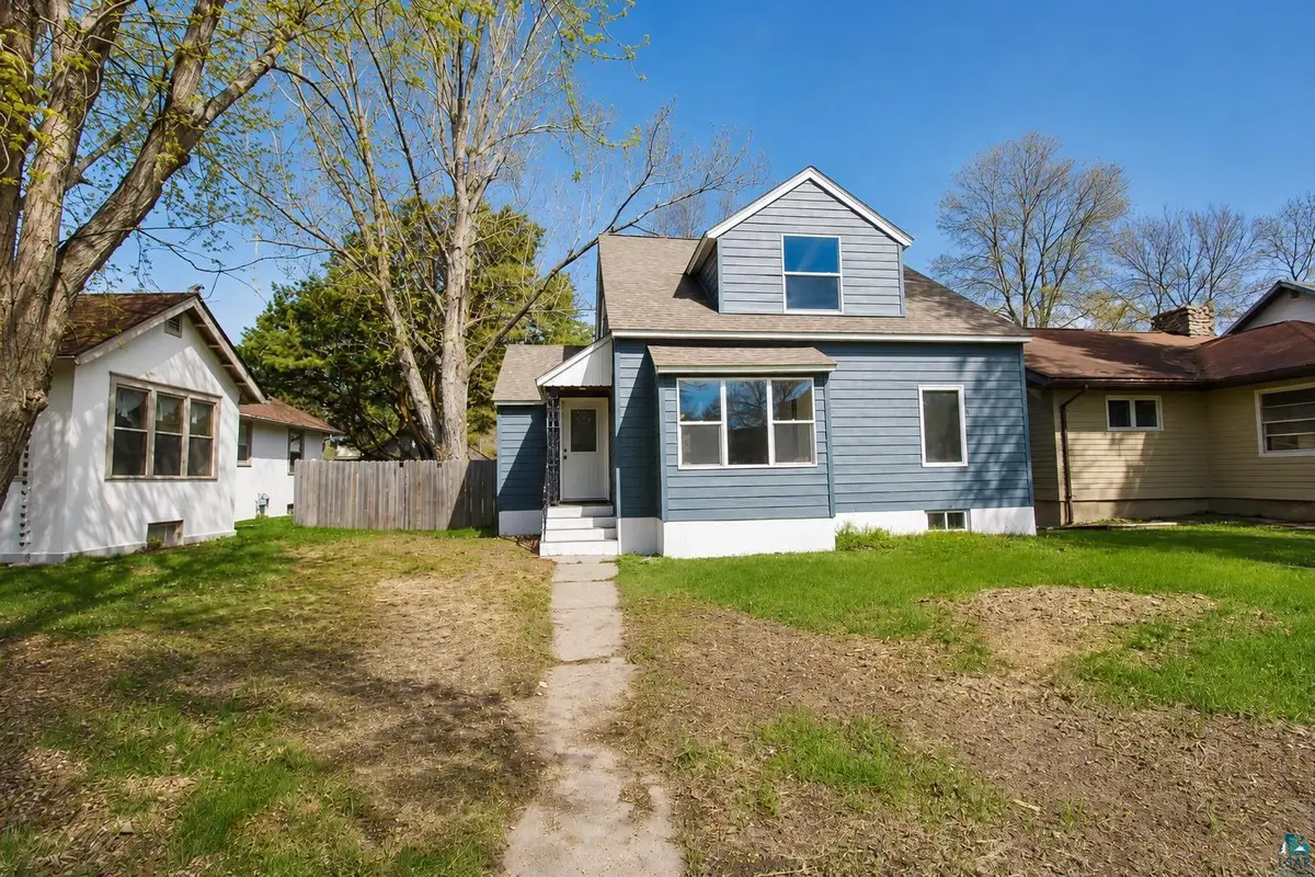 1008 3rd St, International Falls, MN 56649 - #1
