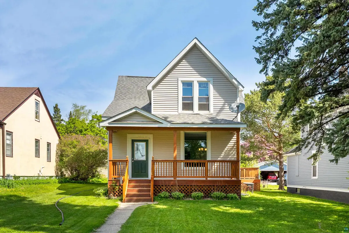 5005 Tioga St, Duluth, MN 55804 - #1