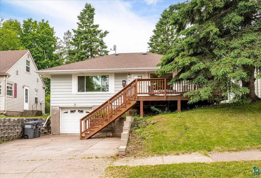 25 St. Paul Ave, Duluth, MN 55803 - #2