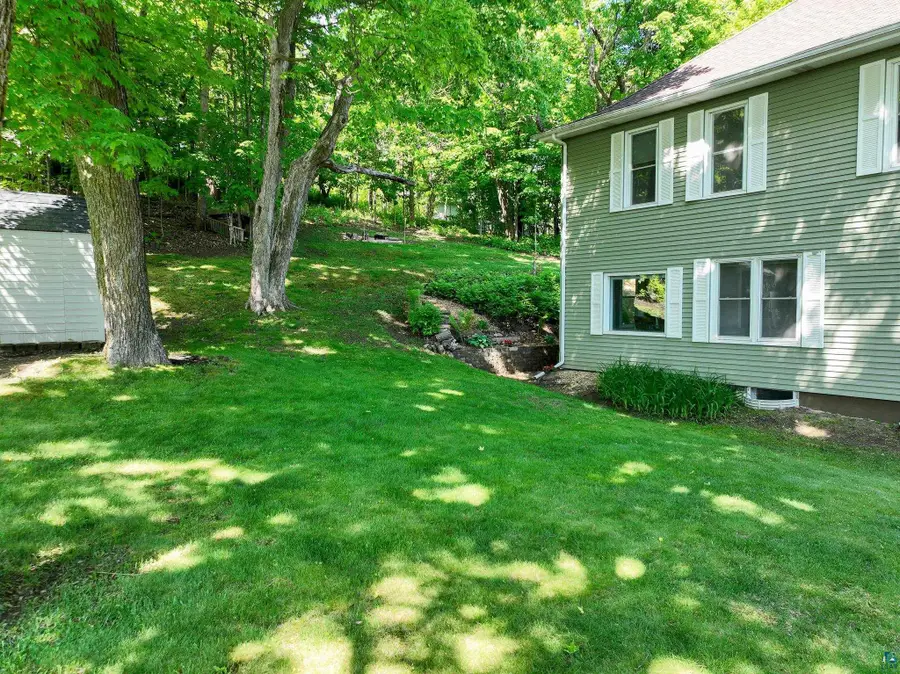 315 Isanti St, Duluth, MN 55803 - #3