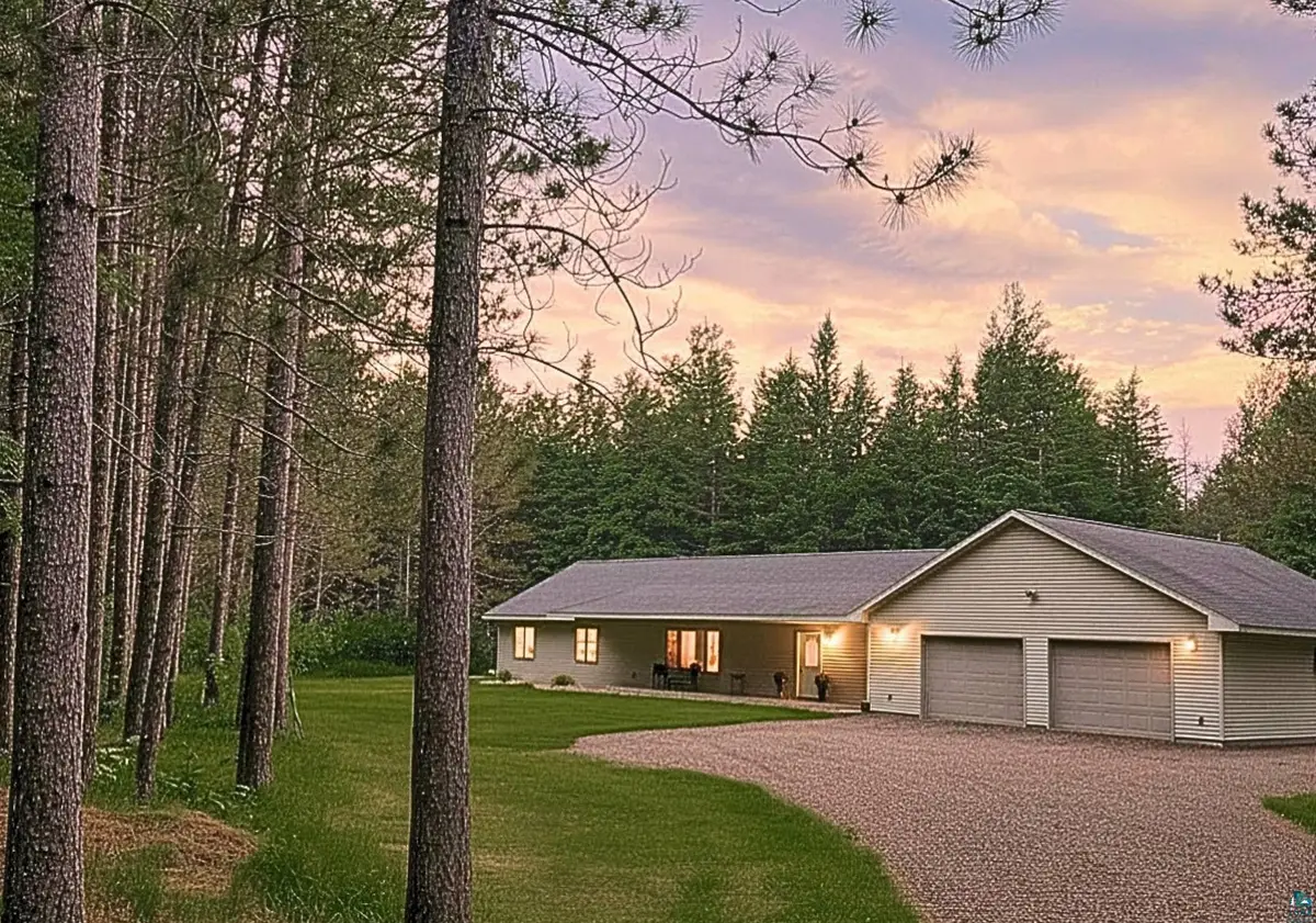 41 E Stark Rd, Esko, MN 55733 - #1