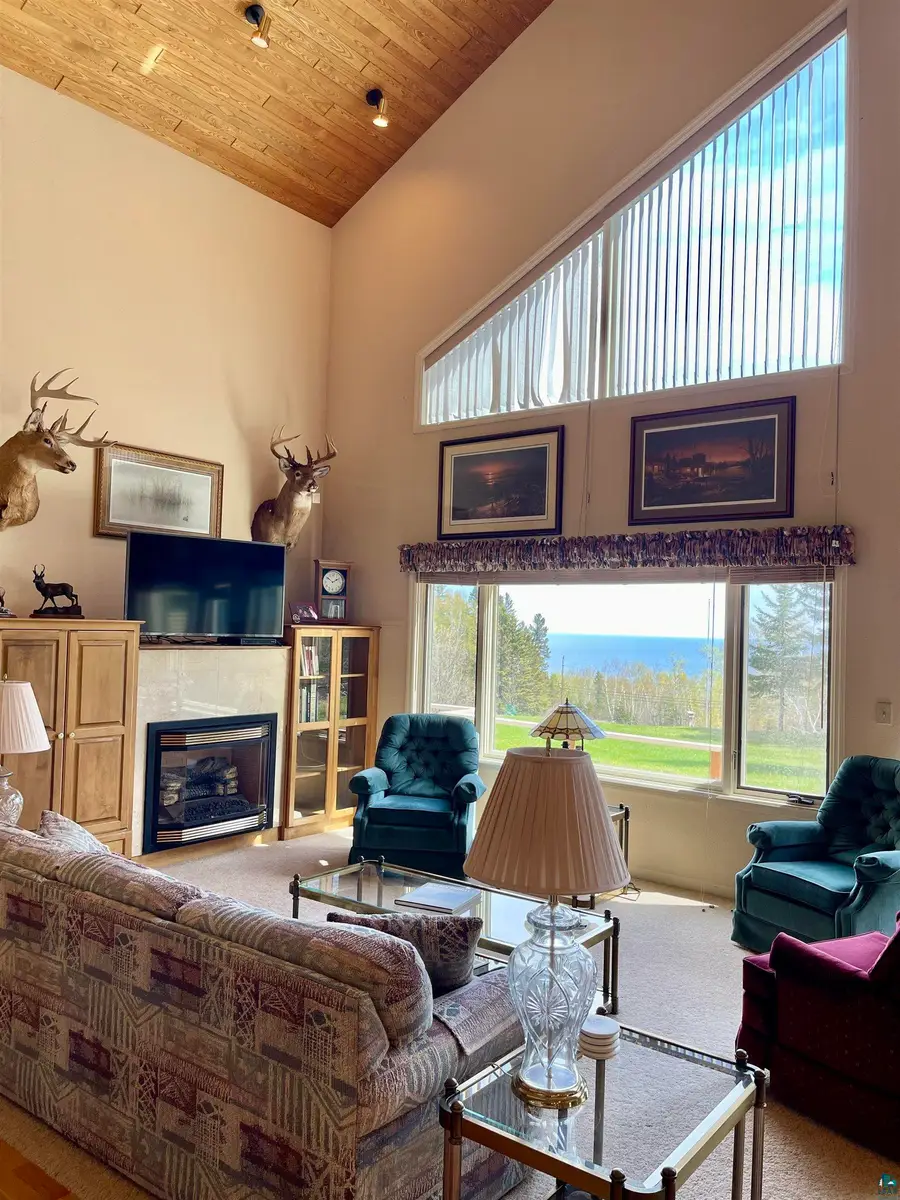 183 Cramer Rd, Schroeder, MN 55613 - #3