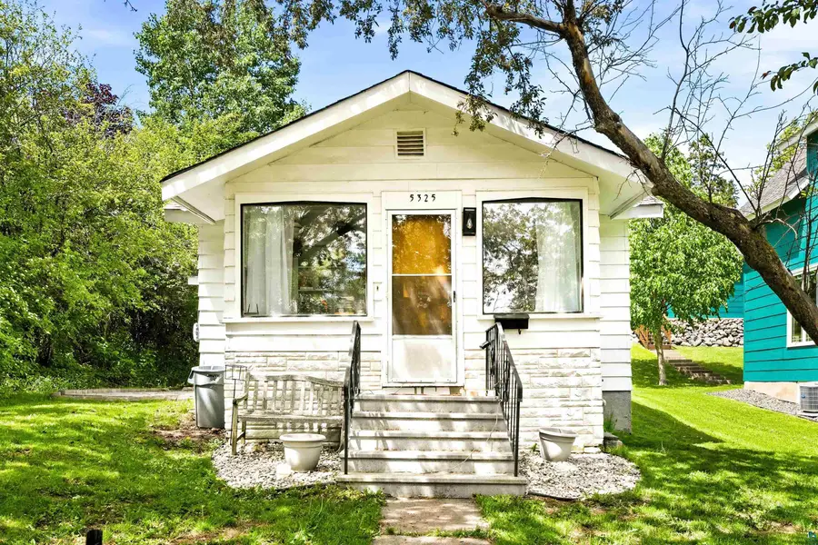 5325 Oakley St, Duluth, MN 55804 - #3