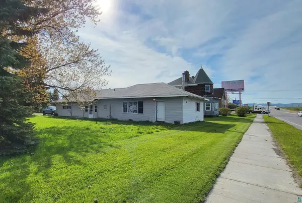 56 E 2nd St, Superior, MN 54880