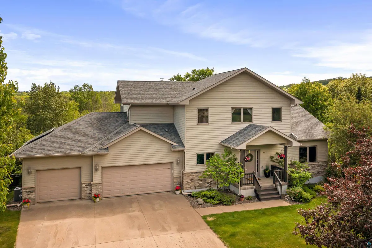 442 Hastings Dr, Duluth, MN 55803 - #1