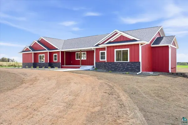 1547 17th Ave, Barron, WI 54812