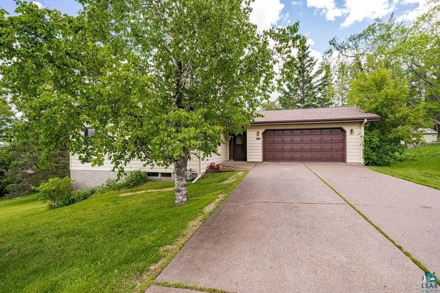 2410 Harvey St, Duluth, MN 55811 - #2