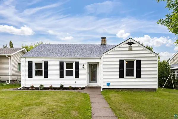 129 13th St, Cloquet, MN 55720