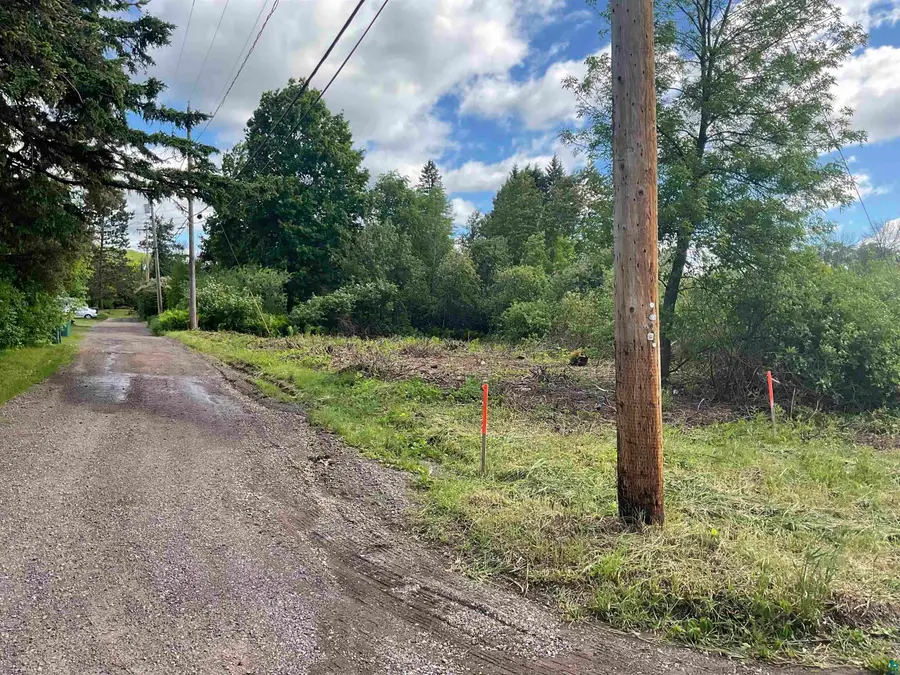 xxxx Grand Ave, Duluth, MN 55808 - #2