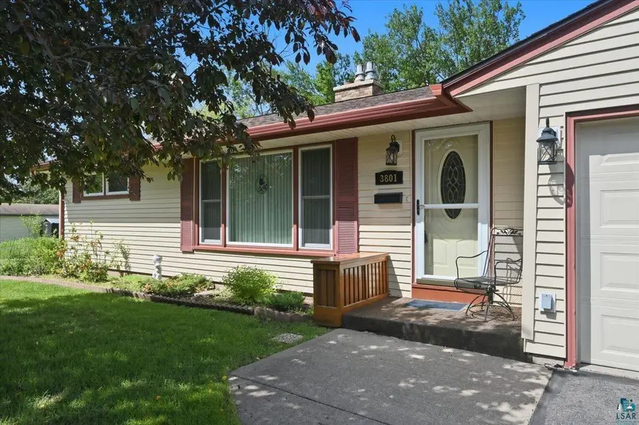 3801 E 4th St, Duluth, MN 55804 - #2