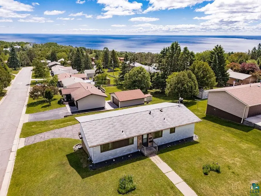 1634 Cliff Ave, Duluth, MN 55811 - #2
