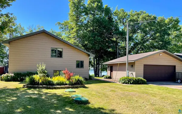 37460 Sunrise View Rd, Sturgeon Lake, MN 55783