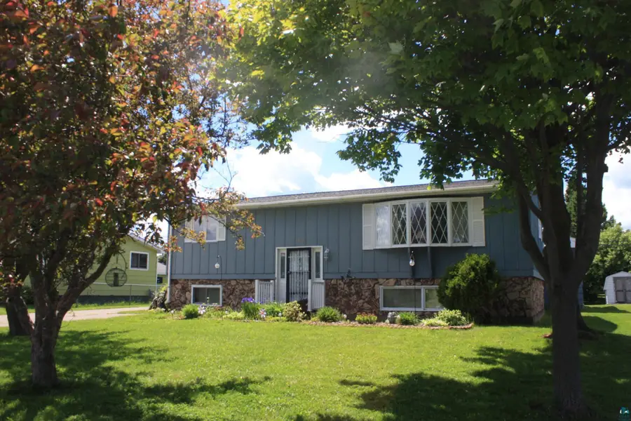 2909 Hammond Ave, Superior, WI 54880 - #3