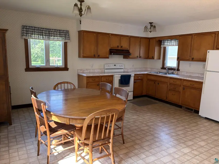2215 Selmser Ave, Cloquet, MN 55720 - #3