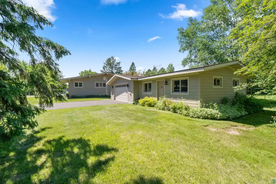 3304 Hutchinson Rd, Duluth, MN 55811 - #2