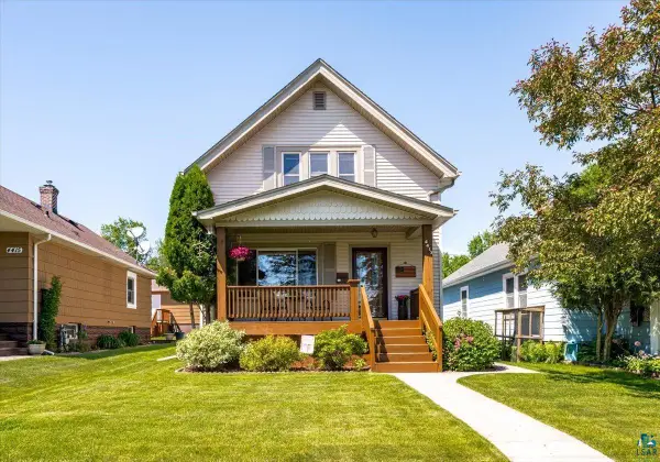 4413 Medina St, Duluth, MN 55807