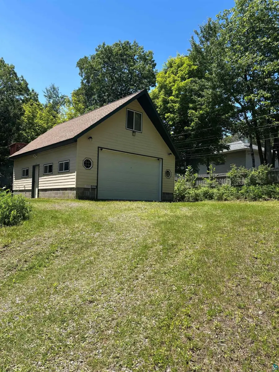 615 Snively Rd, Duluth, MN 55803 - #3