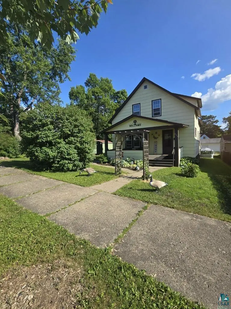 324 E White St, Ely, MN 55731 - #2