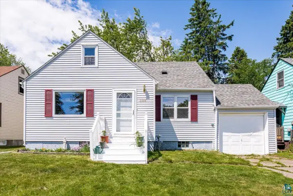 3109 Chambersburg Ave, Duluth, MN 55811