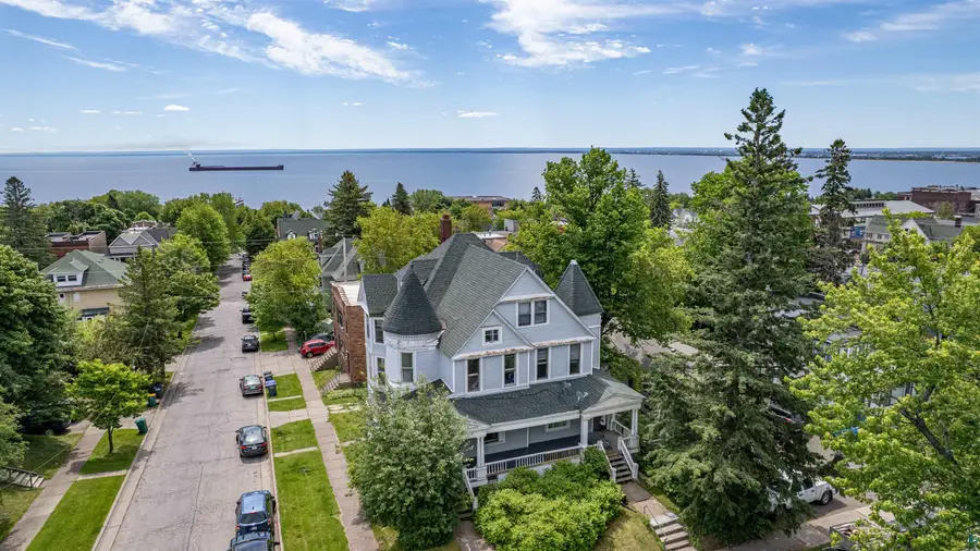 1530-1532 E 1st St, Duluth, MN 55812 - #3