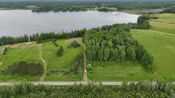 3353 Mud Hen Rd, Makinen, MN 55763