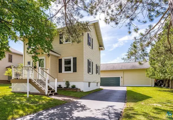26 W Mankato St, Duluth, MN 55803
