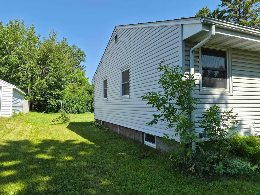 2109 W 22nd St, Duluth, MN 55811 - #3