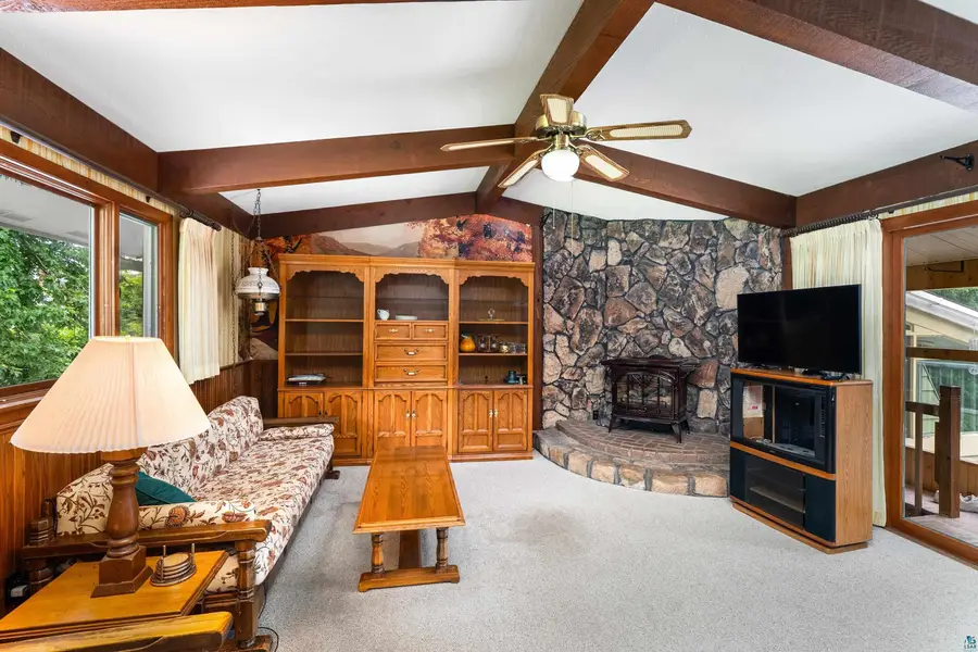 140 W Fairbault Rd, Duluth, MN 55803 - #2