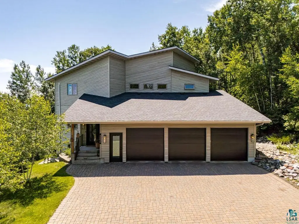 4856 Kingston St, Duluth, MN 55804 - #1