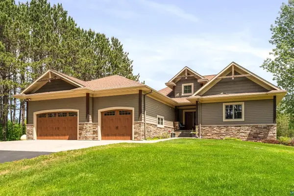 3810 Lavaque Rd, Hermantown, MN 55811