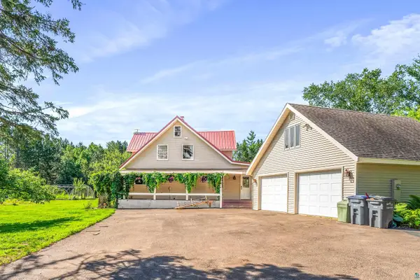 5716 Lakewood Rd, Duluth, MN 55804