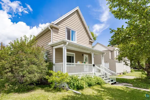 6109 Redruth St, Duluth, MN 55807
