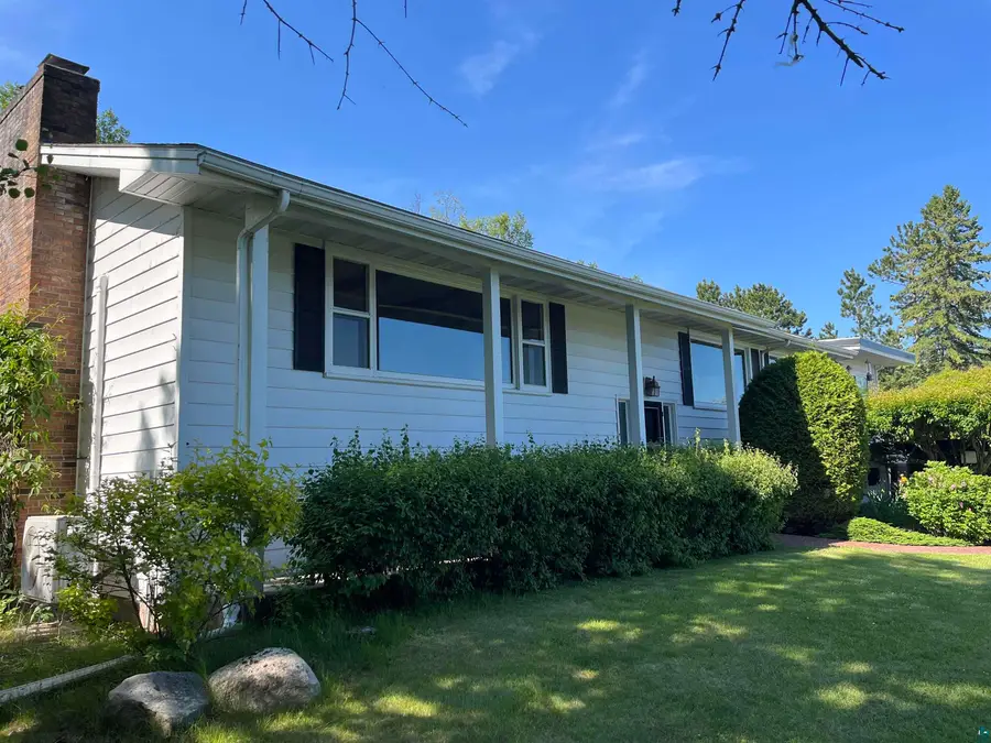 7911 Congdon Blvd, Duluth, MN 55804 - #2
