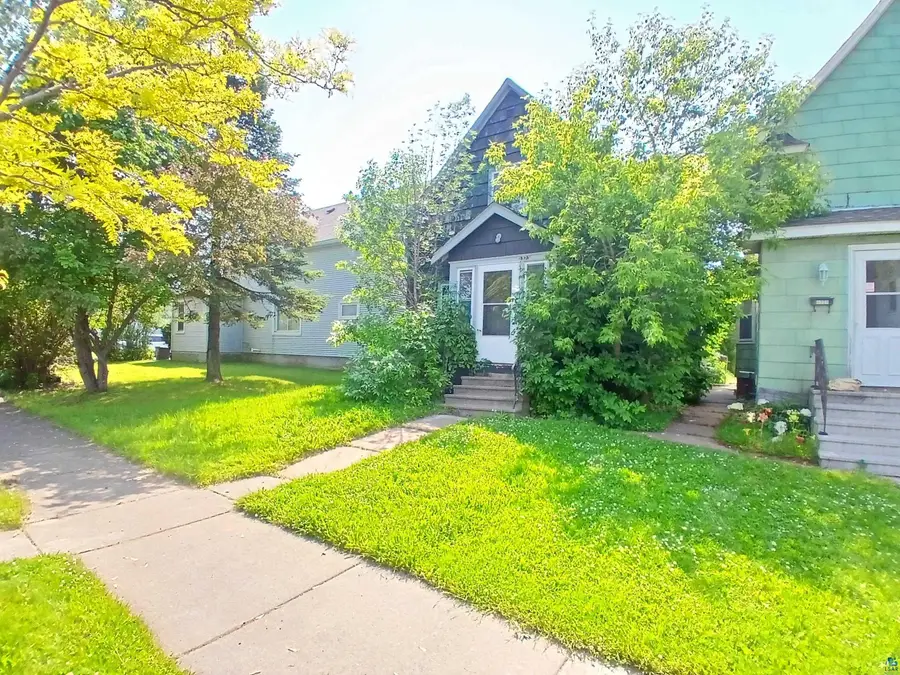 1323 Birch Ave, Superior, WI 54880 - #3