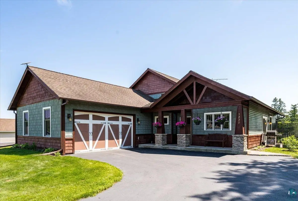 1332 Harbor Hills Dr, Two Harbors, MN 55616 - #1